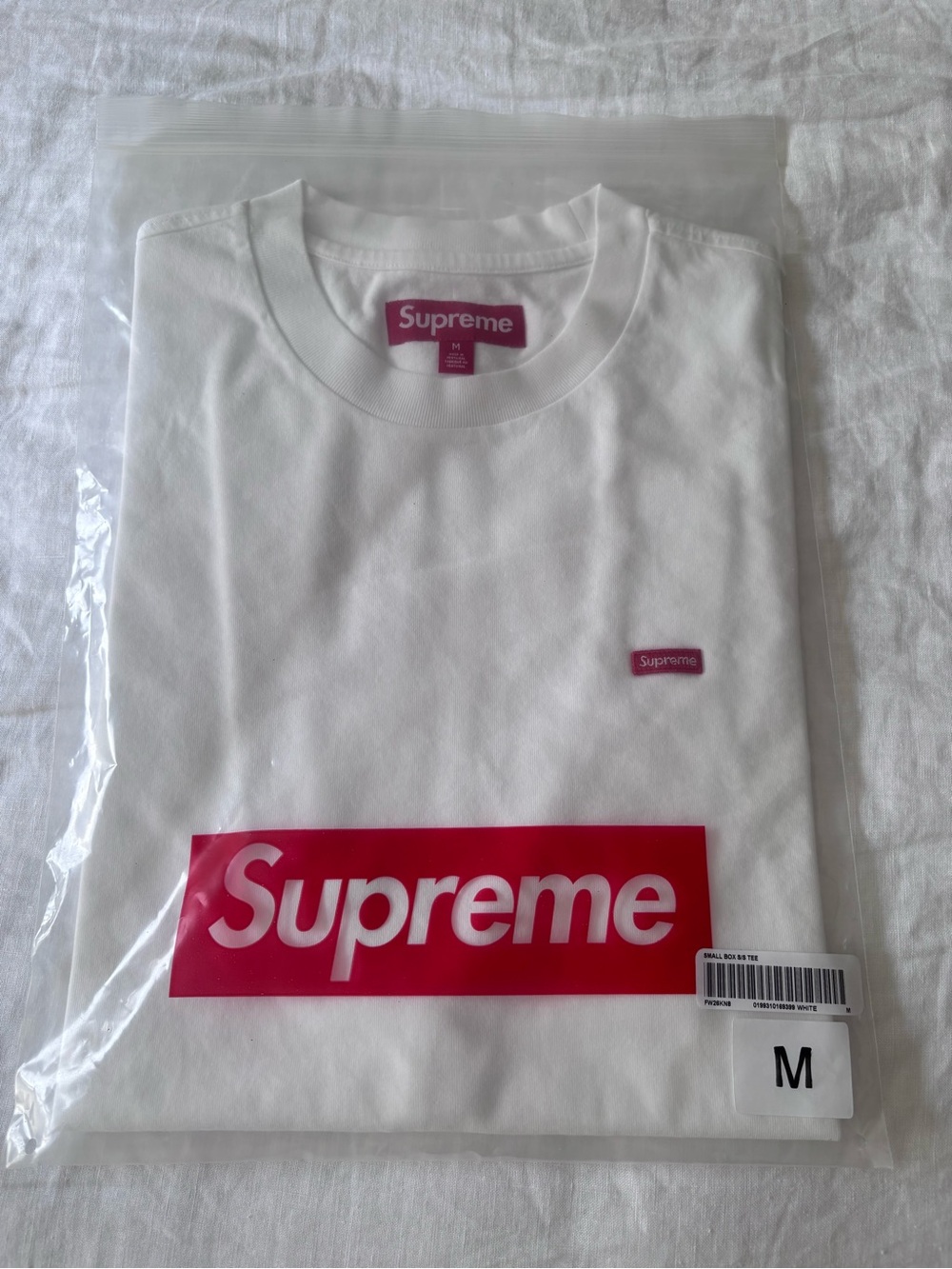Supreme Small Box Tee - Picture 3 of 5